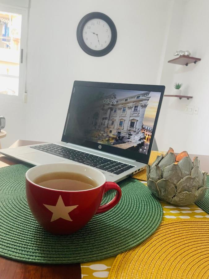 Cozy 2-Bedroom Serviced Apartment With Netflix Sagunto Kültér fotó