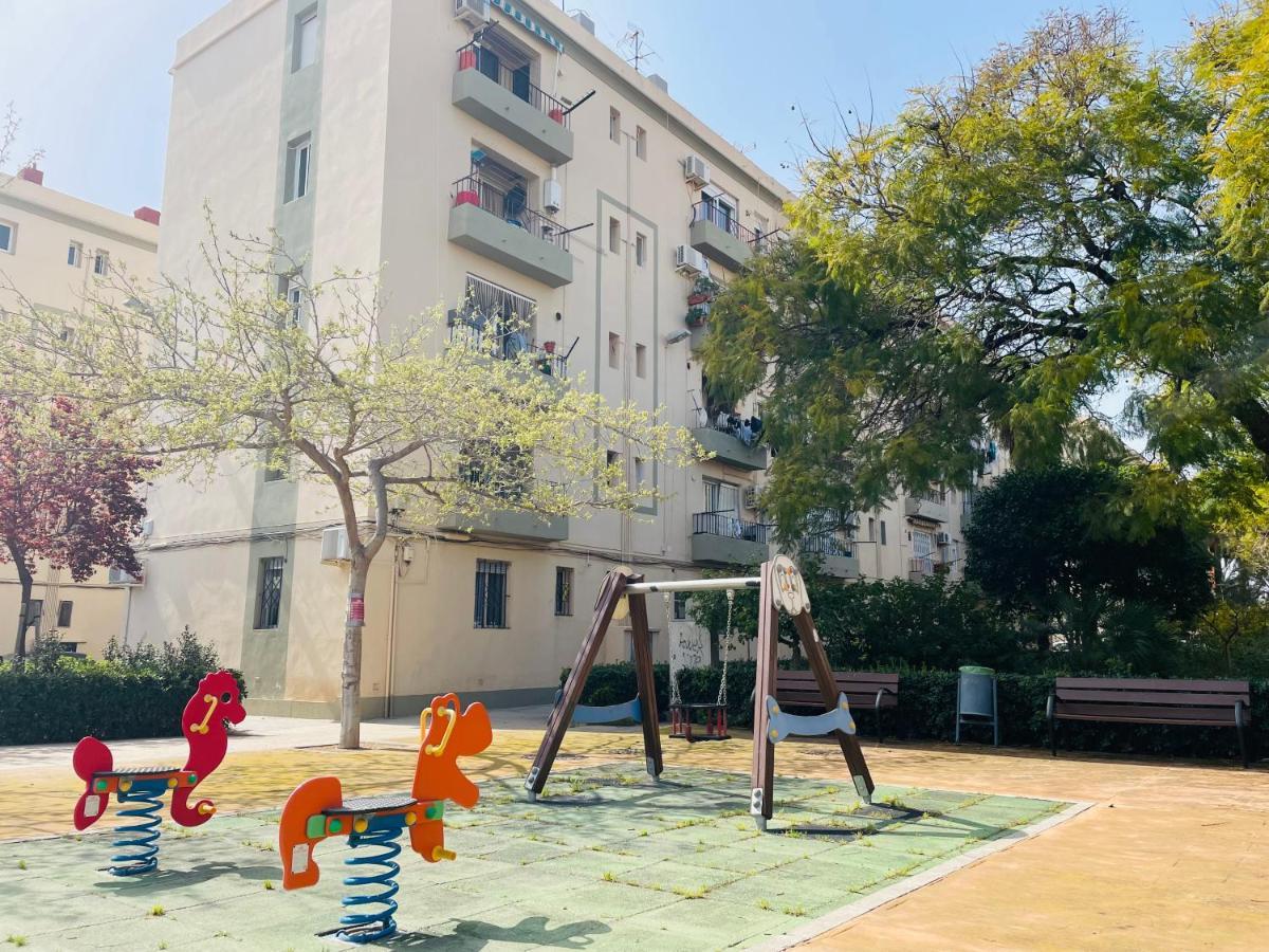 Cozy 2-Bedroom Serviced Apartment With Netflix Sagunto Kültér fotó