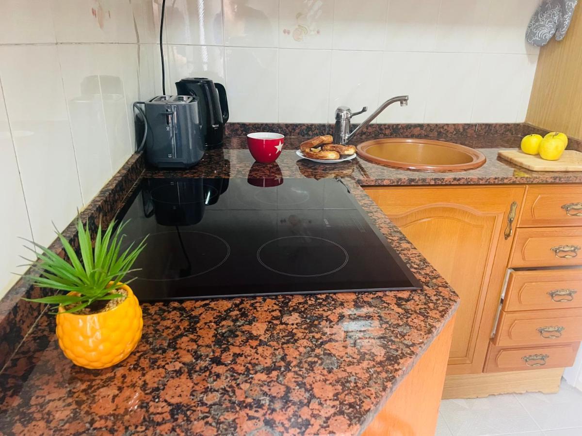 Cozy 2-Bedroom Serviced Apartment With Netflix Sagunto Kültér fotó