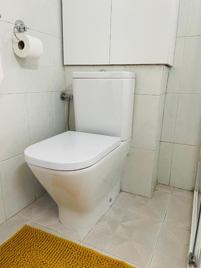 Cozy 2-Bedroom Serviced Apartment With Netflix Sagunto Kültér fotó